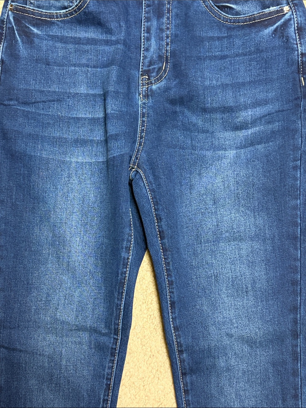 Women's Skinny Jeans in Dark Blue Wash - Sleek Slim Style - Picture 5 of 13